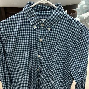 BRAND NEW WITH TAGS! GAP Navy and White Plaid Casual Shirt